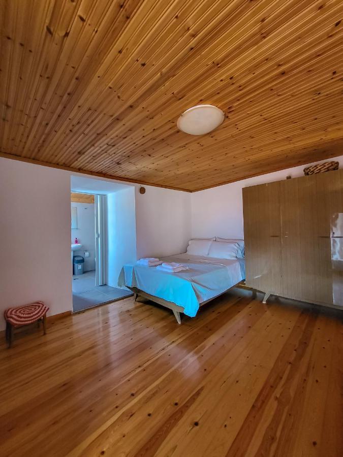 Villa Παραδοσιακό Σπίτι Με Θέα Tríkeri Exterior foto